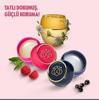 Oriflame Tender Care Balm 3'Lü Set, Çarkıfelek Meyvesi Çekirdeği Özlü, Ahududu Özlü, Frenk Üzümü Özlü ürün görseli 1