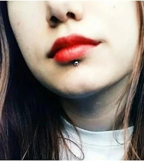 Deliksiz Mıknatıslı Top Dudak Kulak Altın Renk Piercing ürün görseli 1