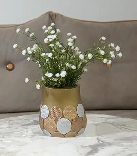Vazo Dahi̇l,Vazo Dahi̇l,Vazoda Çi̇çek,Beyaz Yapay Çi̇çek,Vazo Dekorati̇f Altin Puanli Poli̇resi̇n 9X9X15Cm ürün görseli 1