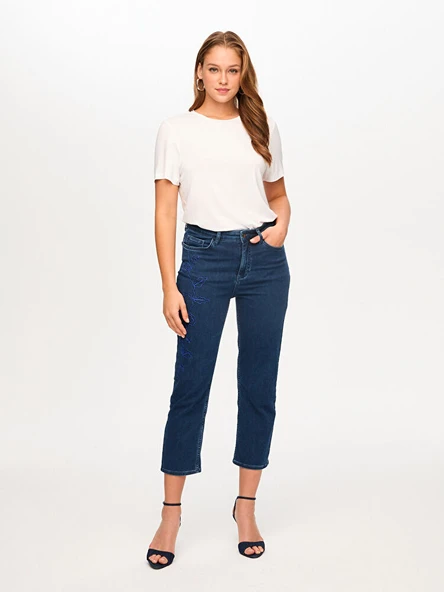Faik Sönmez Yanı Nakış Detaylı Slım Fıt Jean Capri US26JCP005 ürün görseli 1