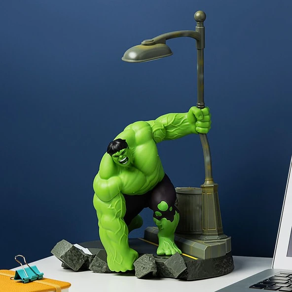 Paladone Marvel - Hulk Diorama Masa Lambası - Resim 2