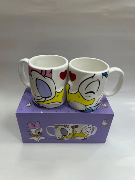 Donald Ve Daisy Duck 2'Li Öpüşen Çift Kupa Bardak Seti ürün görseli 1
