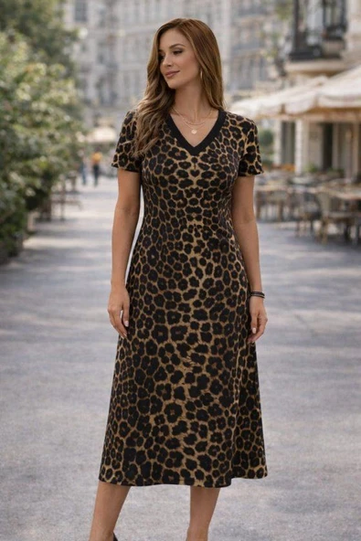 Kadın Kısa Kollu V Yakalı Leopar Desenli Kısa Süprem Elbise ürün görseli 1