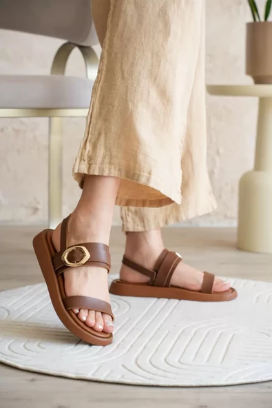 Kadın Taba 2cm Topuk Boyu Yazlık Rahat Sandalet TR27MY05B ürün görseli 1
