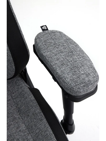 Titanseat Chromium Oyuncu ve Ofis Koltuğu Kumaş Kol Pedi ürün görseli 1