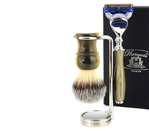 Erkekler için Vintage Stil Tıraş Hediye Seti - Sentetik Saç Tıraş Fırçası, 5 Kenarlı Tıraş Makinesi ve Tıraş Standı ürün görseli 1