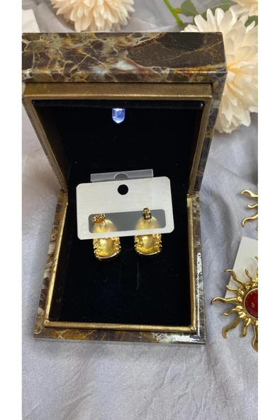 BOMBELİ GOLD ÇELİK ŞIK KÜPE - Resim 3