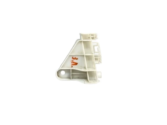 TOYOTA COROLLA SOL ARKA STOP ALT BRAKETİ 2014-2018 52563-02220-ORJ ürün görseli 1