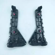 TOYOTA HILUX SOL ÖN TAMPON BRAKETİ 2020-2022 52116-YP040-MTS ürün görseli 1