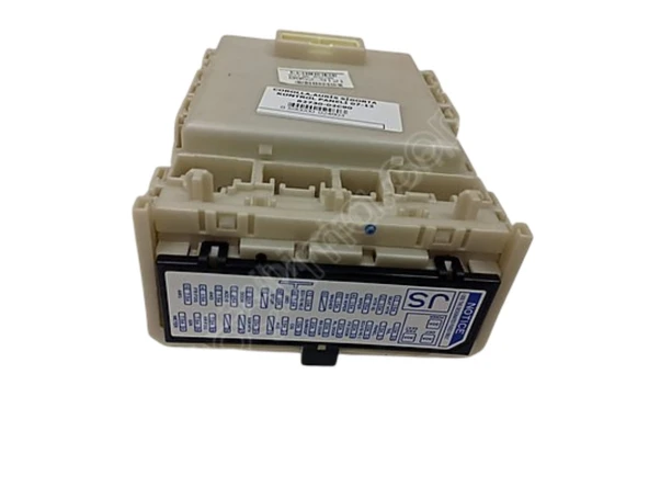 TOYOTA COROLLA SİGORTA KONTROL PANELİ 2015-2018 82730-02140-A-ORJ ürün görseli 1