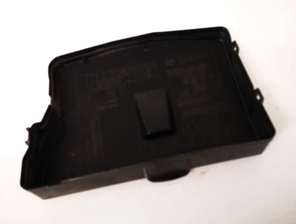 TOYOTA VERSO SİGORTA ÜST KAPAK 2002-2018 82662-05160-ORJ ürün görseli 1