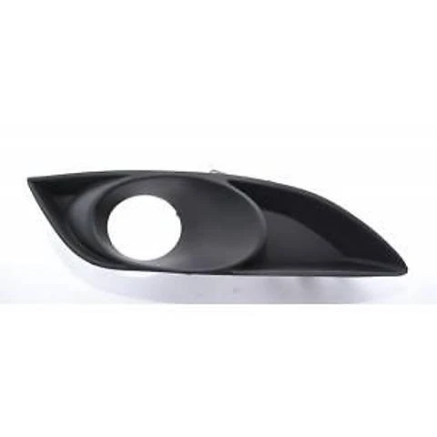 TOYOTA AURIS SAĞ ÖN SİS ÇERÇEVE (SİSLİ) 2007-2010 81481-02050-TAW ürün görseli 1
