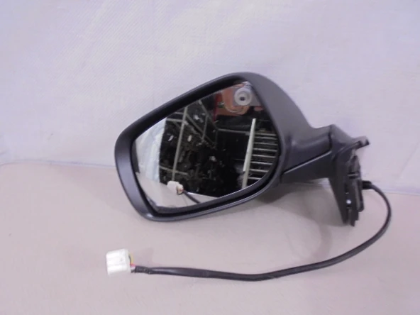 TOYOTA AURIS SOL AYNA OTM. 2010-2012 87906-02200-TAW ürün görseli 1