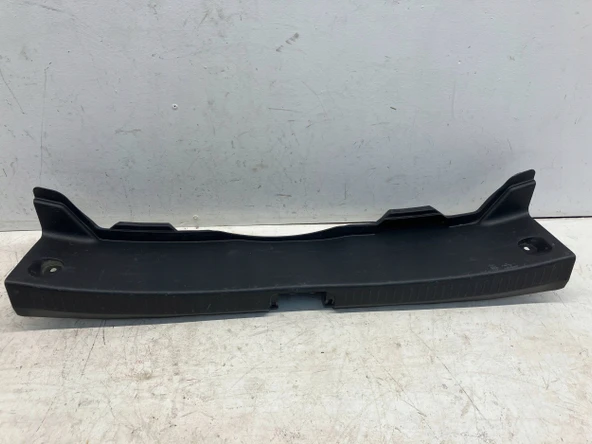 TOYOTA COROLLA ARKA PANEL ÜST KAPLAMA 2007-2012 58387-02040-B0-ORJ ürün görseli 1