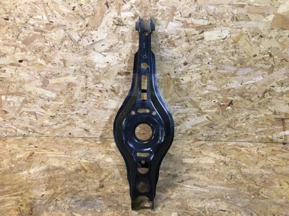 TOYOTA CHR SAĞ ARKA ALT SALINCAK 2016-2023 48730-F4010-ORJ ürün görseli 1
