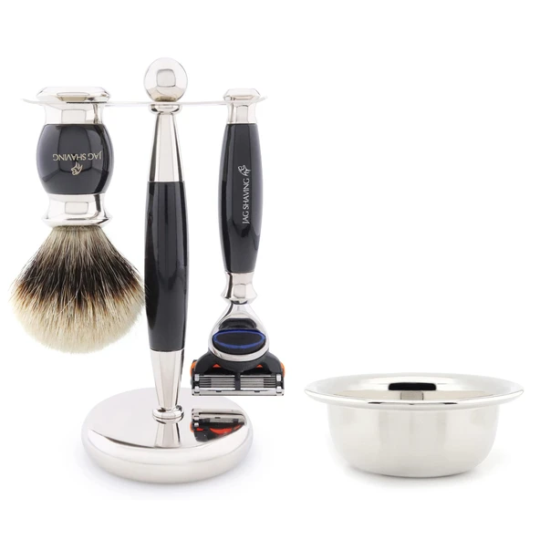 Jag Shaving Tıraş Seti - 4 Parça Tıraş Seti - JAG's LEE Serisi - Silvertip Porsuk Saç Tıraş Fırçası - 5 Kenarlı Jiletli Jilet - Tıraş Kasesi - Tıraş Standı - Siyah Hediye Seti ürün görseli 1