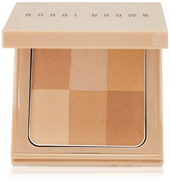 Bobbi Brown Nude Finish Aydınlatıcı Pudra, 03 Nude, 1'li Paket (1 x 7 g) ürün görseli 1