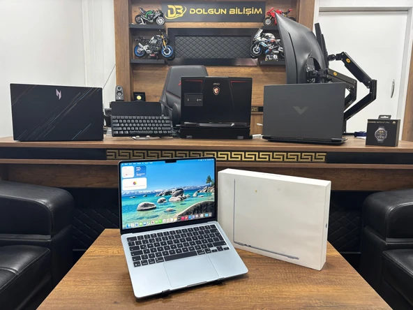 MacBook Air M4 16GB RAM 256GB SSD 13.6" MC6T4TU/A Gök Mavisi Notebook (İKİNCİ EL) ürün görseli 1