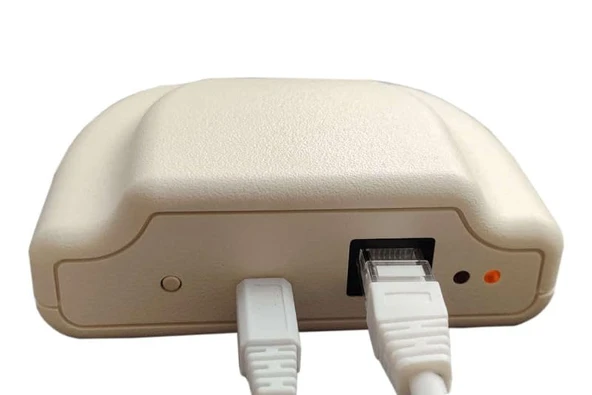 eVARMO WLAN hub, yönlendiricili kablolu Ethernet bağlantısı, "SmartControl" uygulaması aracılığıyla kontrol, radyatörlerin hub'a mümkün olan maksimum mesafesi (açık alanda 300 m) ürün görseli 1