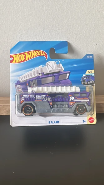 Hot Wheels 5 Alarm ürün görseli 1