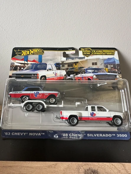 Hot Wheels Chevy Silverado ürün görseli 1