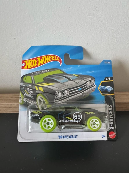 Hot Wheels 69 Chevelle Gri ürün görseli 1