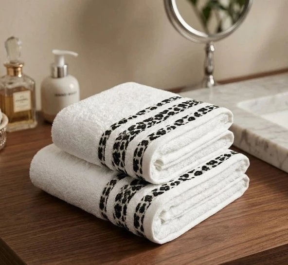 Savana Ekstra Emici %100 Pamuklu 2'li Lüks Aile Banyo ve El-Yüz Havlusu Seti (70x140 + 50x90 cm) ürün görseli 1