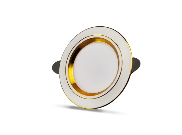 Eco Lounge NOAS YL38 0520 Beyaz Kasa Gold Detaylı Led Spot 5W 3 Renkli ürün görseli 1