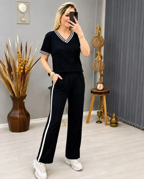 Kadın Kısa Kollu V Yakalı Viskon Iki Iplik Bluz Ve Pantolon Ikili Takım ürün görseli 1