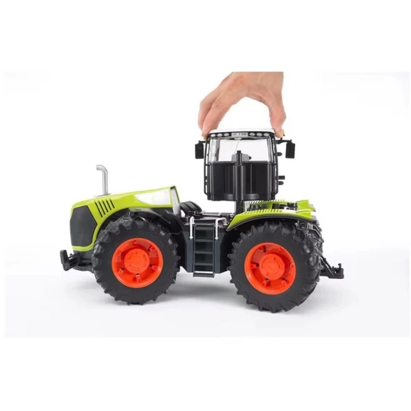 Xerion 5000 Traktör - Resim 3