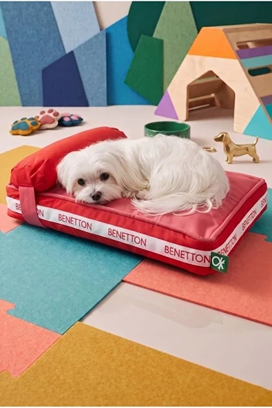 Benetton Yastıklı Yatak Kırmızı 60*40*10 Cm ürün görseli 1