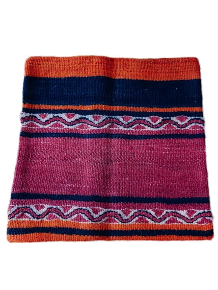 El Dokuma Yün Kilimden Üretilmiş Kırlent Yastık Kılıfı (40x40 cm) ürün görseli 1