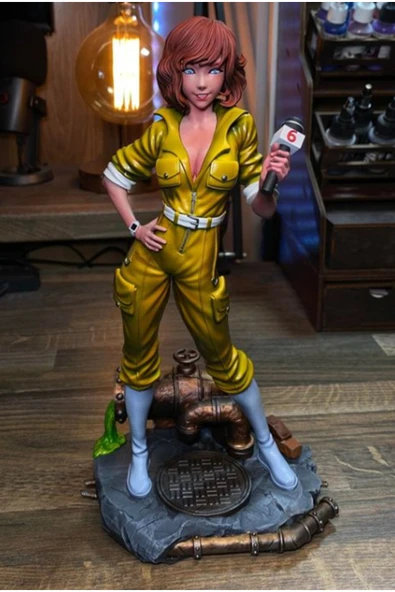 TuransoyCraft TMNT April O'Neil Boyalı Figür Ninja Kaplumbağalar April O'Neil Figür Büyük Boy 20CM ürün görseli 1