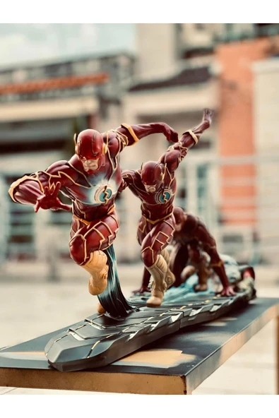TuransoyCraft DC Flash Figür 3'lü Flash Masaüstü Dekoratif Obje Büyük Boy ürün görseli 1