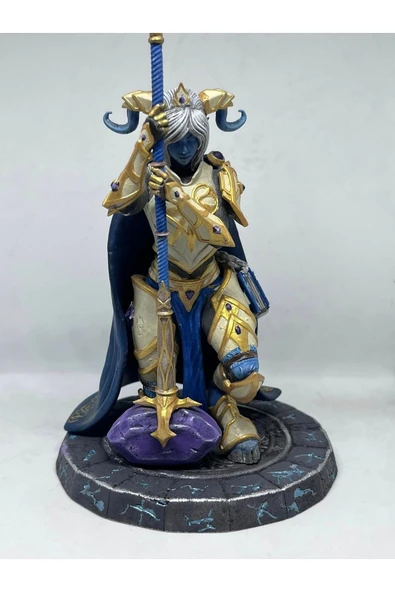 TuransoyCraft World of Warcraft Draenei WOW Yrel Boyalı Figür Yrel Figür Büyük Boy 20CM ürün görseli 1