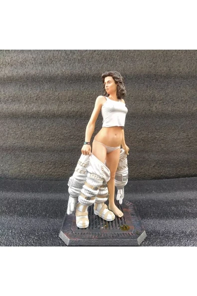 TuransoyCraft Ellen Ripley Alien Underwater Sualtı Boyalı Figür 25 cm ürün görseli 1