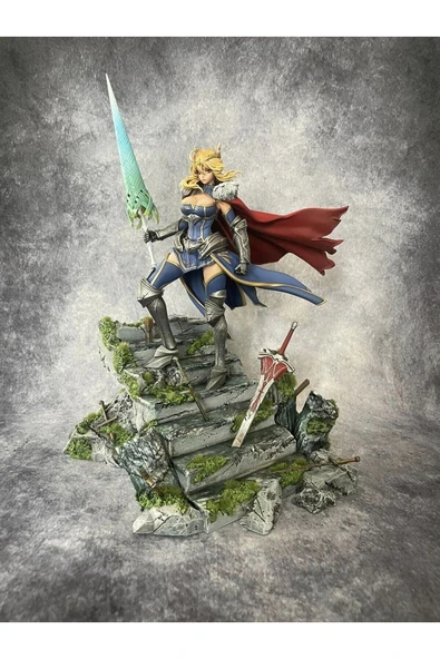 TuransoyCraft Artoria Pendragon Sabre Fate Stay Night Boyalı Figür 30 CM (DEV BOY) ürün görseli 1