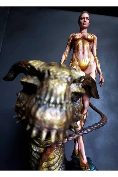 TuransoyCraft Angelina Jolie Grandel's Mother Beowulf Boyalı Figür 30 Cm (dev Boy) ürün görseli 1