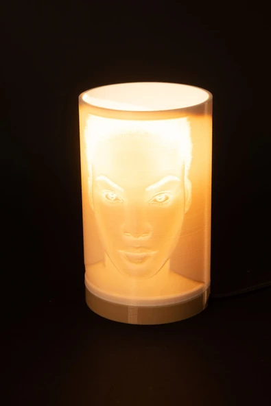 TuransoyCraft Kişiye Özel Fotoğraflı Masa Lambası Masaüstü Dekoratif Obje 13CM ürün görseli 1