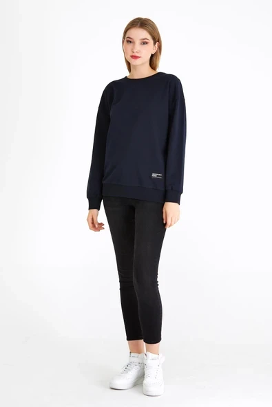 Kadın Lacivert Renk Basic Bisiklet Yaka Sweatshirt - Resim 3