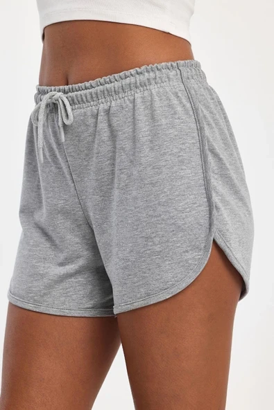 Kadın Yırtmaçlı Penye Kumaş Regular Fit Gri Kısa Mini Günlük Şort ürün görseli 1