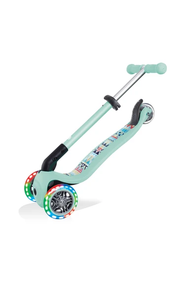 Globber Junior Fantasy Katlanabilir Işıklı Scooter - Mint - Resim 7