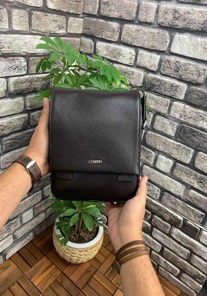 Guard Siyah Hakiki Deri Erkek Omuz Çantası // GRD260701WT717 ürün görseli 1