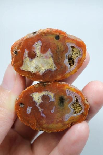 Carnelian Kırmızı ve Yakılmış Turuncu Bantlı Siyah Deniz Akik Çifti, Mor Göz Akik ürün görseli 1