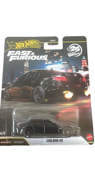 Hot Wheels 2010 BMW M5 ürün görseli 1