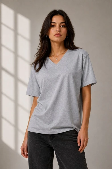 Kadın V Yaka Basic Tişört Kısa Kol Yazlık Regular Fit T-Shirt - Gri ürün görseli 1