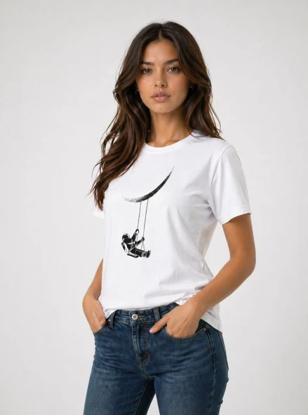 Kadın Astronot Ay Temalı Tişört Kısa Kol Yazlık Bisiklet Yaka T-Shirt - Beyaz ürün görseli 1
