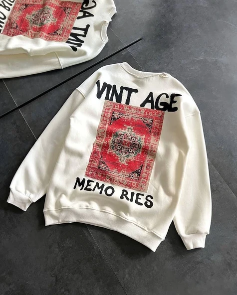 Kadın Bisiklet Yaka 3 İplik Baskılı Oversize SweatShirt - Beyaz ürün görseli 1