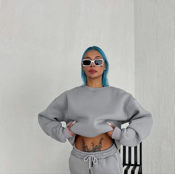 Kadın Bisiklet Yaka 3 İplik Pamuklu Basic SweatShirt - Gri ürün görseli 1