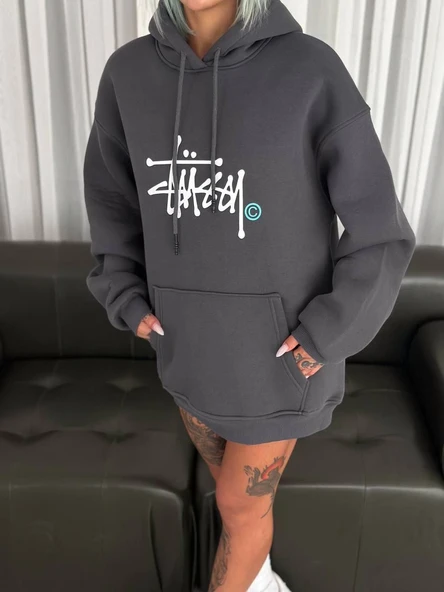 Kadın Oversize Kapüşonlu Cepli Baskılı 3 İplik Pamuklu Hoodie Sweatshirt - Füme ürün görseli 1